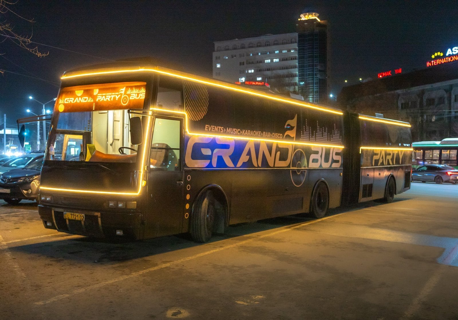 Party Bus Exterior