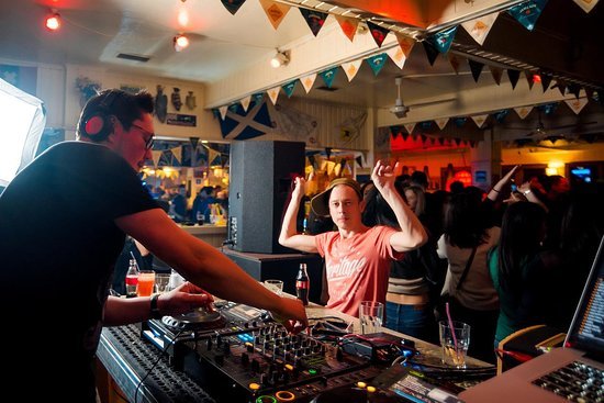 DJ & DJ Console