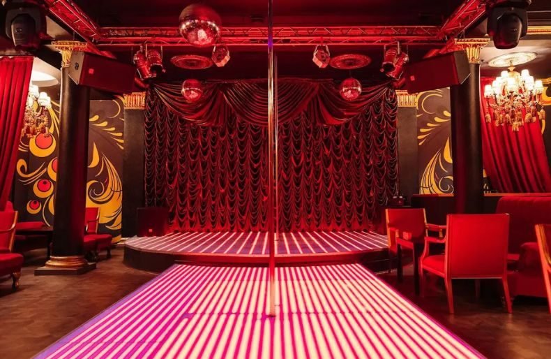 _Club Matreshka
